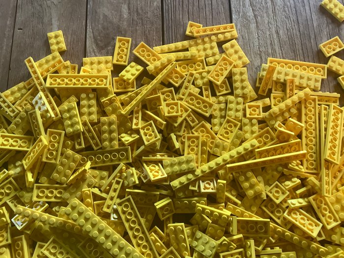 Lego - 1330 pieces - Plaatjes alle afmetingen