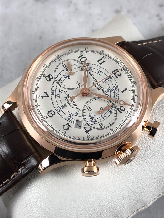 Baume  Mercier - Capeland Flyback Chronograph Automatic 18K Gold - M0A10007 - Mænd - 2011-nu