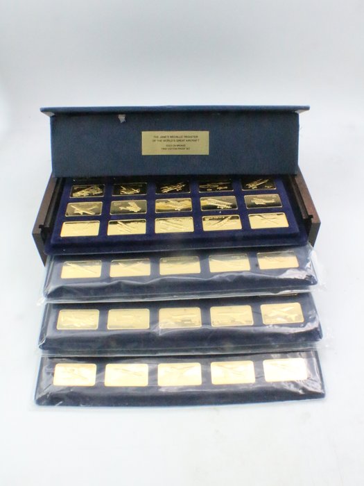 Förenta staterna. Franklin Mint - Gold Plated Janes Medallic Register Great Aircraft