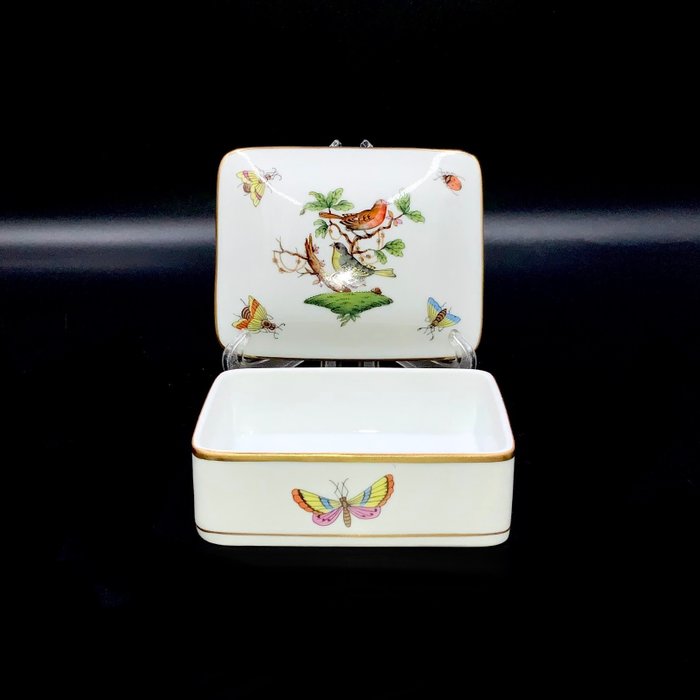 Herend - Large Rectangular Jewelry Holder/Box - "Rothschild Bird" Pattern - Fad - Håndmalet porcelæn