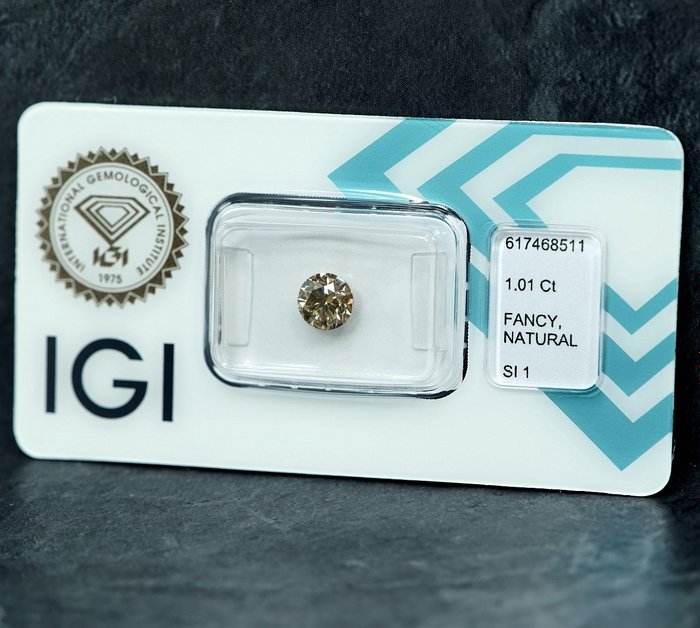 1 pcs Diamant  (Naturfarvet)  - 1.01 ct - Fancy Brunlig Gul - SI1 - International Gemological Institute (IGI)