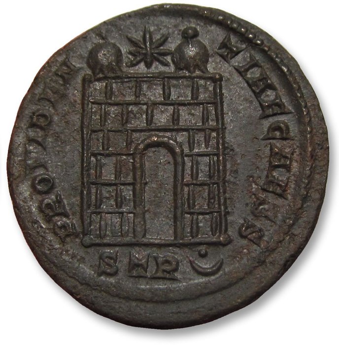 Romarriket. Constantius II as Caesar under his father Constantine I. Follis Treveri (Trier) mint circa 326 A.D. - mintmark STR(pellet in crescent) -