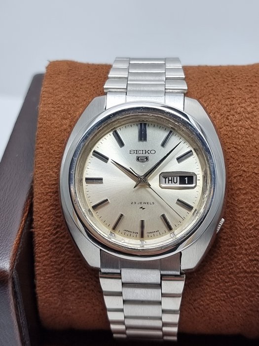 Seiko - 5126 - Ingen mindstepris - Mænd - 1980-1989