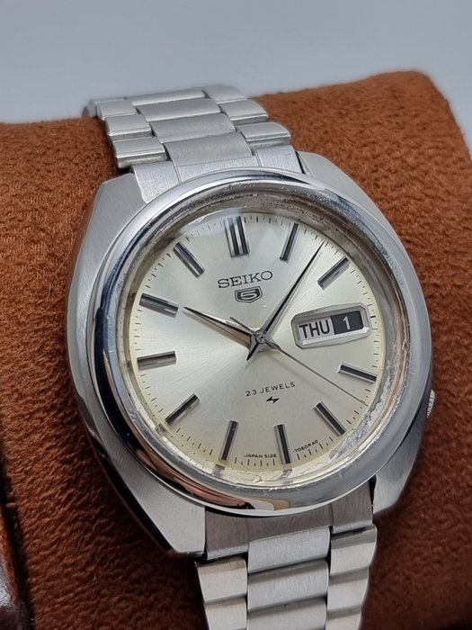 Seiko - 5126 - Ingen mindstepris - Mænd - 1980-1989