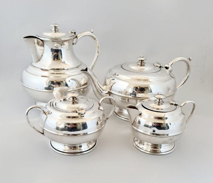 Kaffe og te service - Gorgeous Kent Plate Silver Plated Tea /Coffee Service - Forsølvet