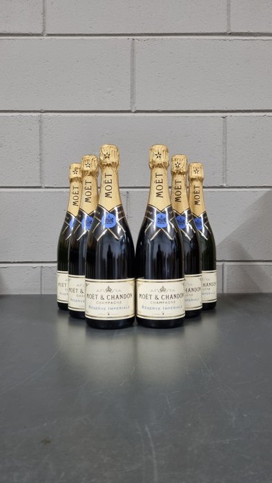 Moët  Chandon, Réserve Impériale (90s) - Champagne - 6 Flasker (0,75 L)