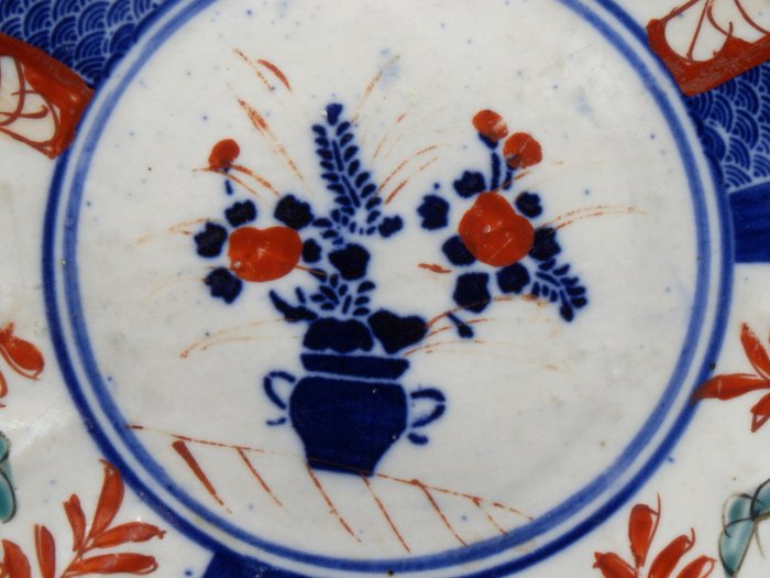 Set van 3 fraaie antieke Handgeschilderde Imari bordjes - Tallerken (3) - Porcelæn