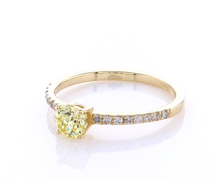 Ring - 14 karat Gulguld -  0.56ct. tw. Diamant (Naturfarvet) - Diamant