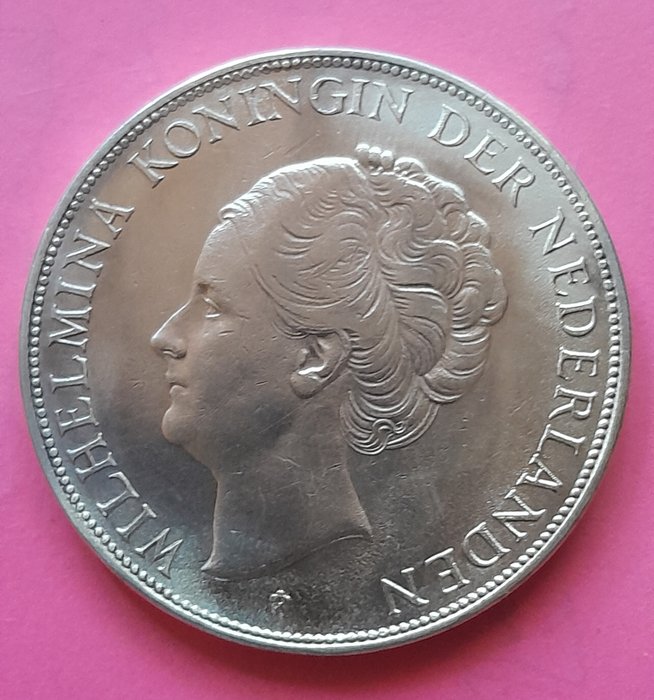 Holland. Wilhelmina (1890-1948). 2 1/2 Gulden 1930  (Ingen mindstepris)