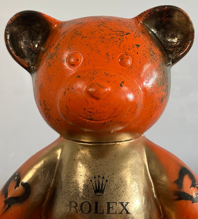 Daluxe Art - 1999 • R.olex Bear