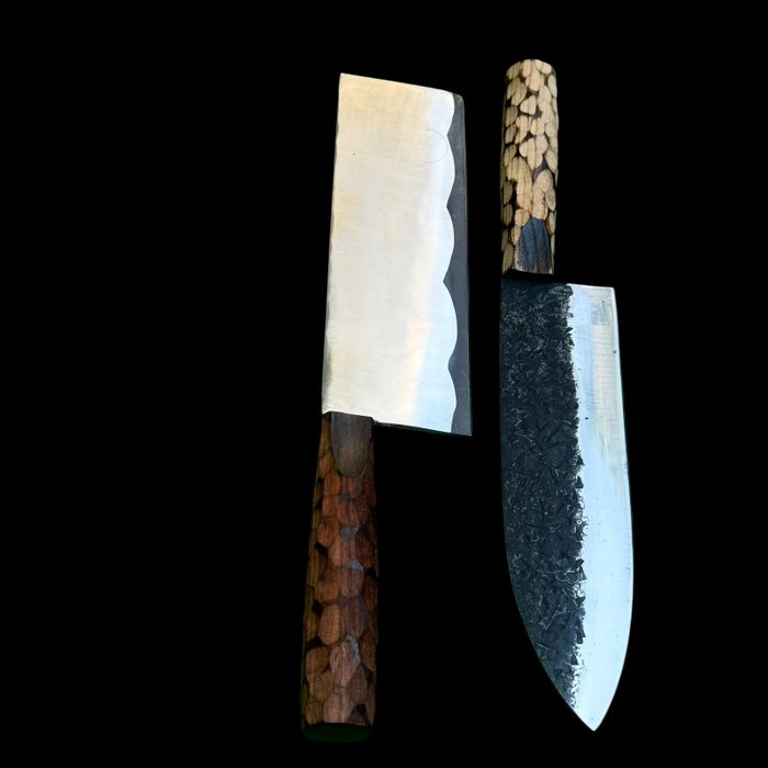 Køkkenkniv - Chef's knife - Stål, 2,Of Kind europæiske køkkenknive, Håndlavet, Old Addition, Dual Polish 1095 Steel, Natural Olive - Europa