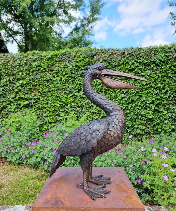 Skulptur, Lifelike Pelican - 54 cm - Bronze