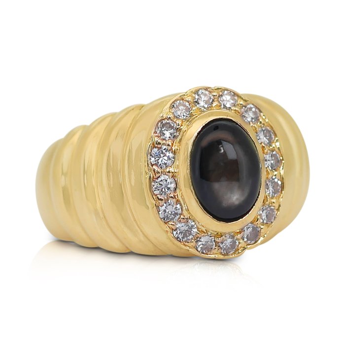 Ingen mindstepris - Ring - 18 kraat Gulguld -  1.41ct. tw. Stjernesafir - Diamant