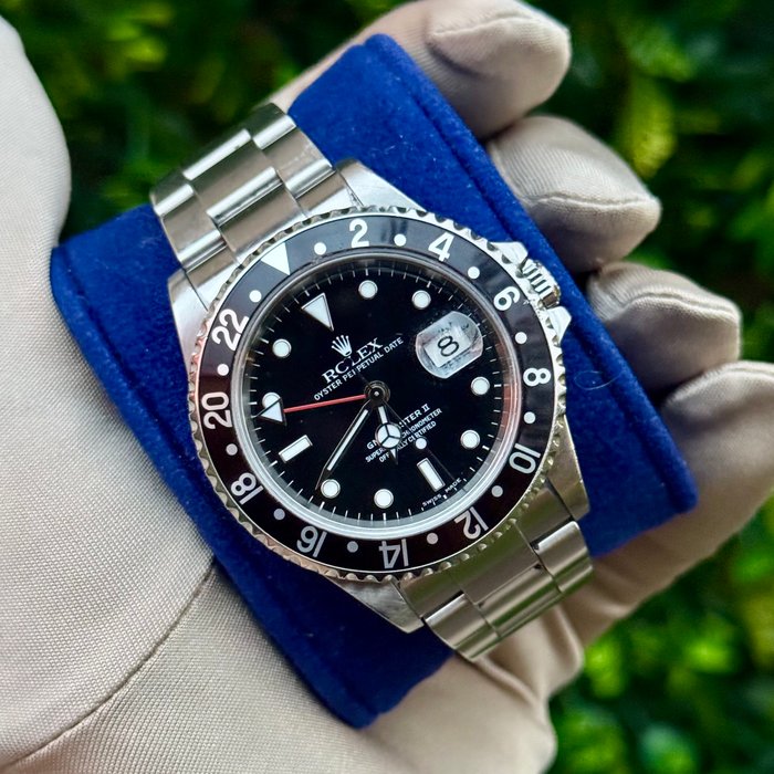 Rolex - GMT-Master II - 16710 - Unisex - 2000-2010