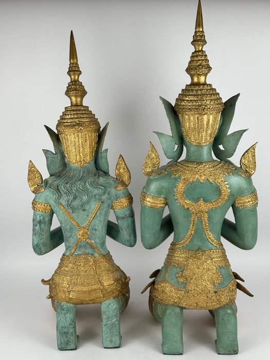 Very large (76 ! cm) pair of Temple Guardians - Statue - Thailand  (Ingen mindstepris)