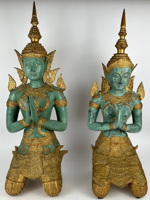 Very large (76 ! cm) pair of Temple Guardians - Statue - Thailand  (Ingen mindstepris)