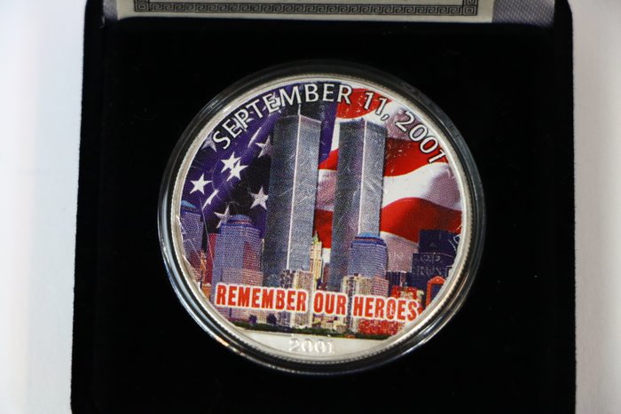 Förenta staterna. 1 Dollar 2001 American Eagle - Liberty "World Trade Center", 1 Oz (.999)  (Ingen mindstepris)