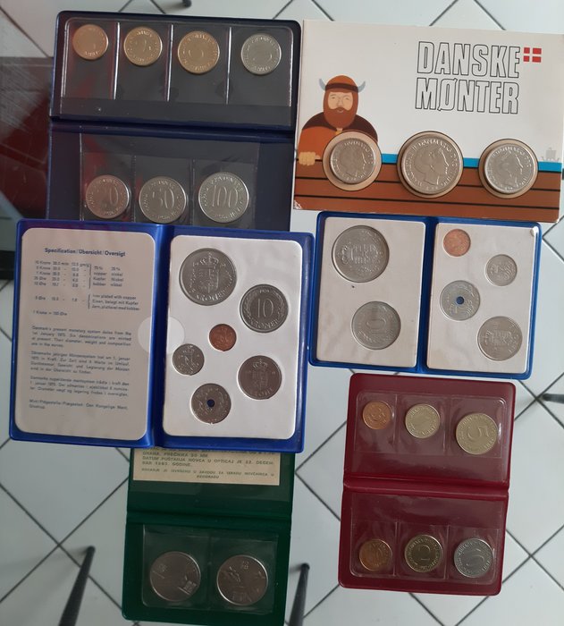 Danmark, Jugoslavien. Coin Set 1979/1986 (6 coins sets)  (Ingen mindstepris)