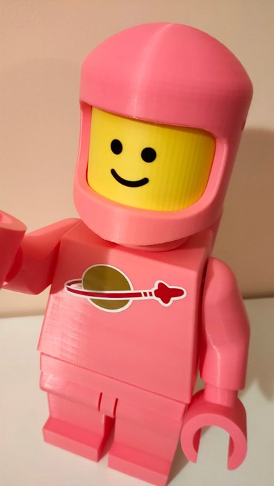 Handmade item - Handmade item Mega Figure LEGO Space Rosa/Rose Spaceman Classic - Italien