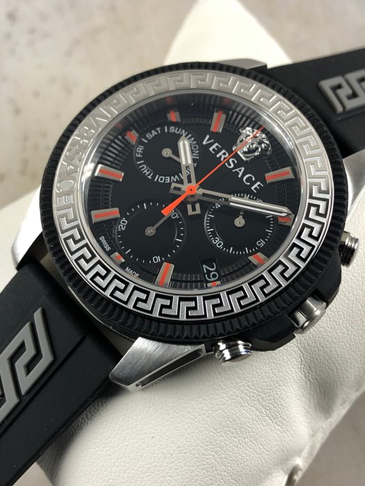 Versace - Greca Action Chronograph - VE3J002 22 - Mænd - 2011-nu