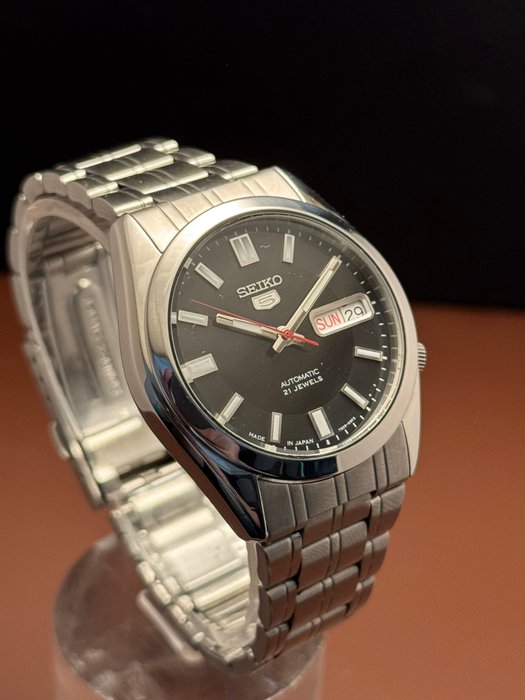 Seiko - *Automatic Day- Date* - Ingen mindstepris - 7S26-03B0 AA - Mænd - 1990-1999