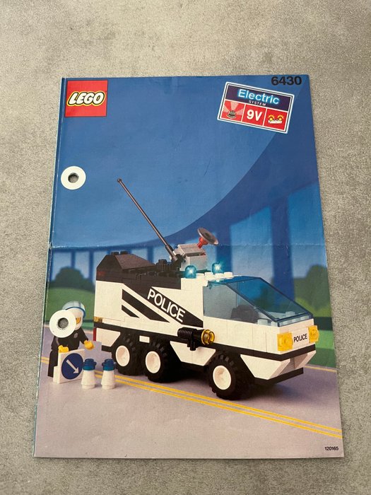 Lego - Classic Town - Lego 6430 Night Patroller en Lego 6354 Pursuit Squad - 1990-2000 - Holland