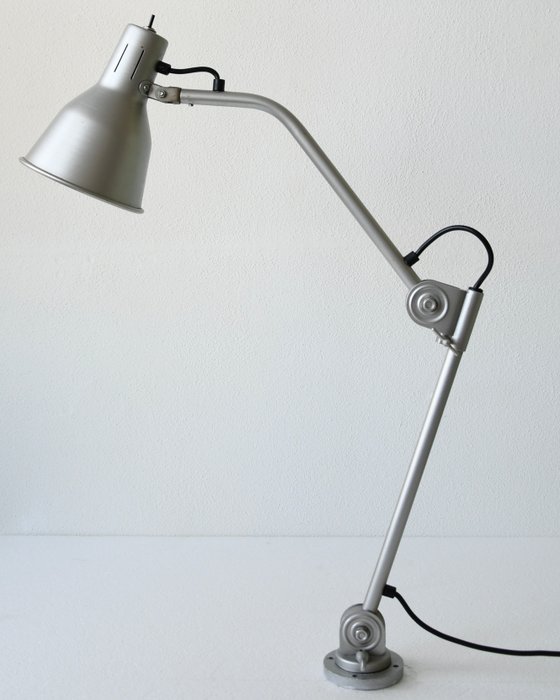 Hala Zeist - HThJA Busquet - Skrivebordslampe - Model hala 123 - Aluminium Metal