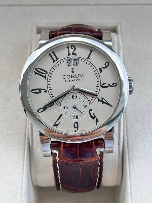 Corum - Classical Grande Date Automatic Special watch - Ref 92220120 - Mænd - 2008