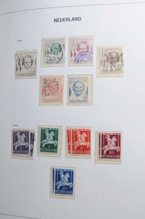 Holland  - Samling 1945/1989 i 2 luksus DAVO albums med kassetter