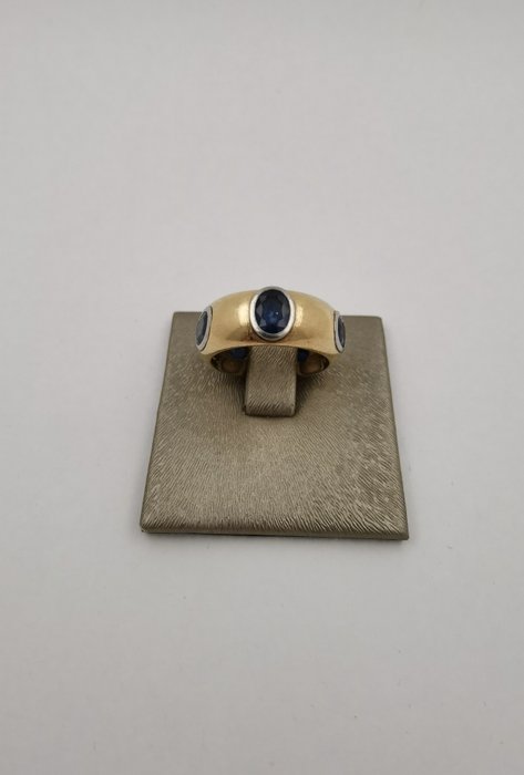 Ring - 18 kraat Gulguld Hvidguld -  025ct tw Safir