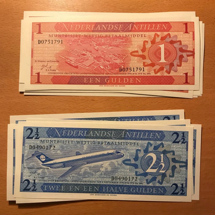 Hollandske Antiller. - 10 x 1 and 5 x 2 1/2 Gulden 1970 - Pick 20a, 21a  (Ingen mindstepris)