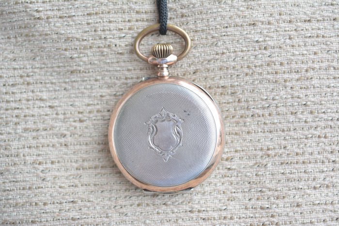 pocket watch - 1901-1949