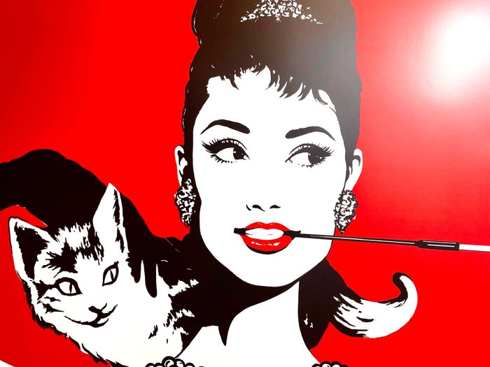 Antonio de Felipe - Audrey Hepburn (with cat) - 2000'erne