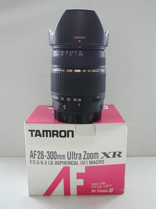 Tamron 28-300mm F/3.5-6.3 voor Canon EOS Zoomobjektiv