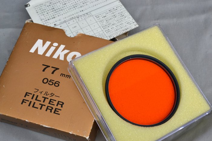 Nikon Oranje en Rood filter groot formaat 77mm Analogt kamera