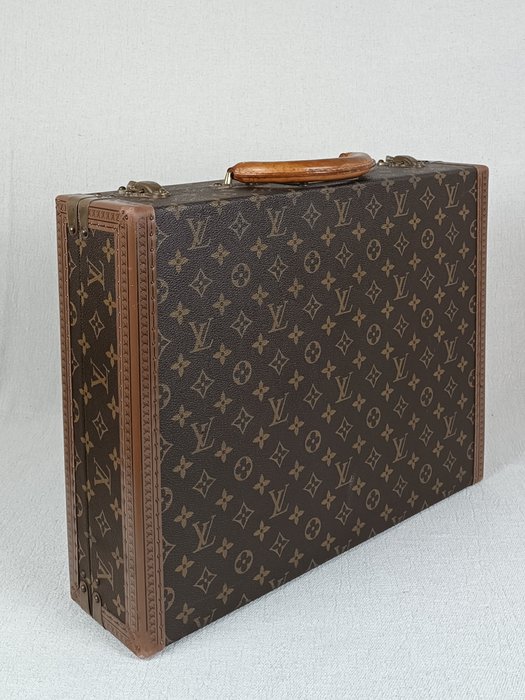 Louis Vuitton - Louis Vuitton President 24-hour suitcase in brown Monogram canvas and natural leather. - Kuffert