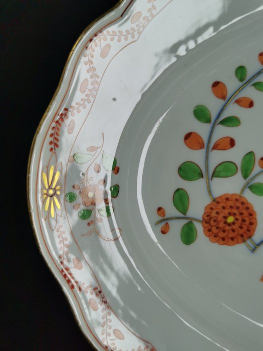 Meissen - Bakke - oval tallerken (L35cm) - Kakiemon - Gratis forsendelse - Keramik