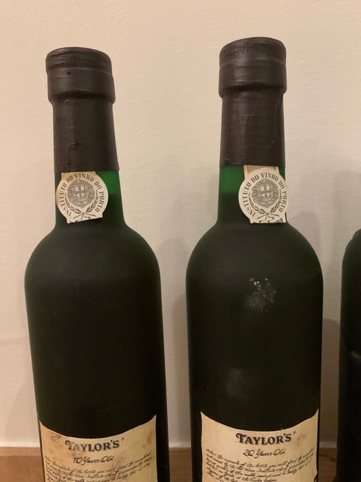 Taylor’s - 10, 20, 30  over 40 years old Tawny Port - Flasket 1998 -  Douro  - 4 Halve flasker (0,375 L)