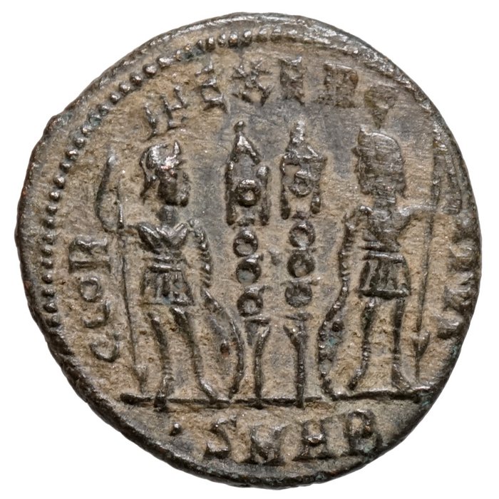 Romarriket. Constantine I (AD 306-337). Centenionalis Soldaten mit Standarten  (Ingen mindstepris)