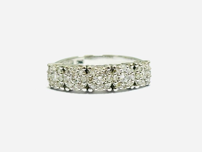 Ring - 18 kraat Hvidguld -  0.90ct. tw. Diamant (Natur)  - Fremstillet i Italien