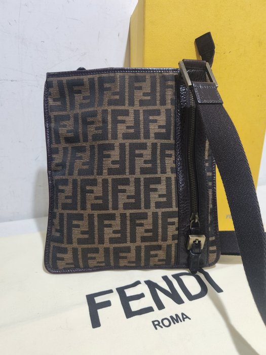 Fendi - Borsello - Fendi Zucca Canvas Marrone - Borsa a tracolla - Unisex bag - Nylon bag - Crossbody-taske