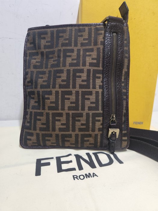 Fendi - Borsello - Fendi Zucca Canvas Marrone - Borsa a tracolla - Unisex bag - Nylon bag - Crossbody-taske