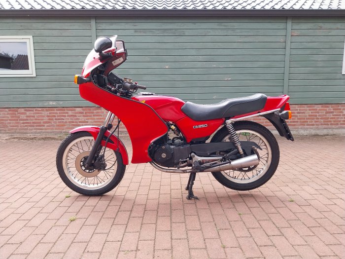 Honda - CB 250 RS - NO RESERVE - 1982