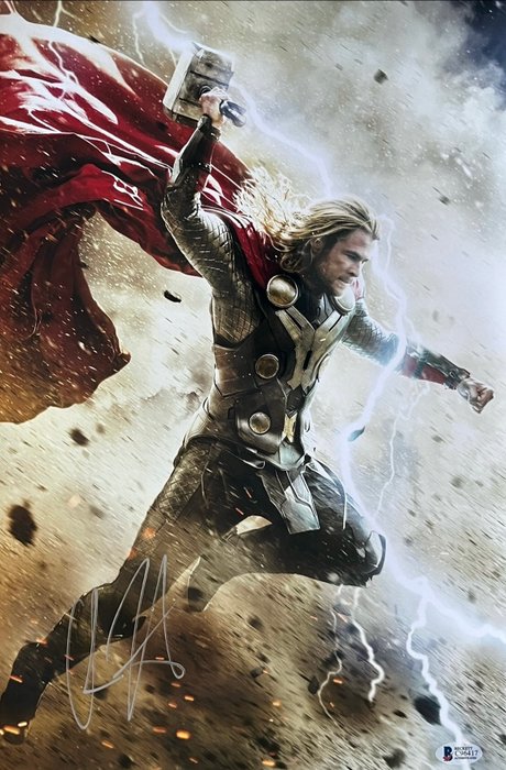 Thor - Signed by Chris Hemsworth (Thor)