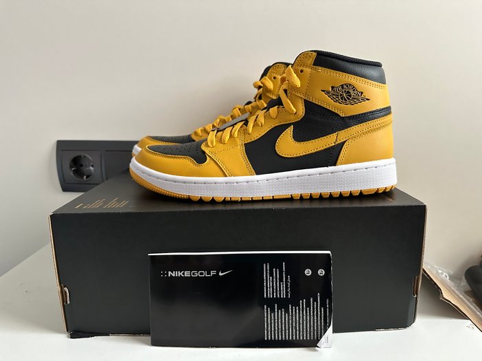 Air Jordan - Air Jordan 1 High - Sneakers - Størelse: EU 42