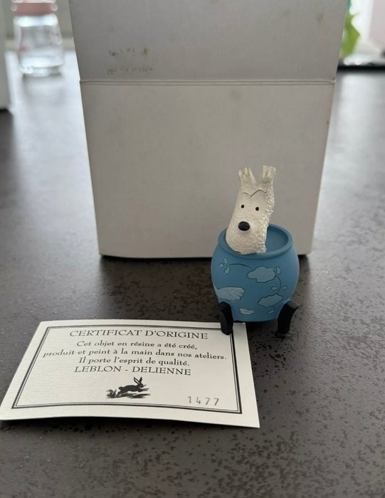 Tintin - Statuette Leblon delienne - Milou potiche - Le lotus bleu - (1995)