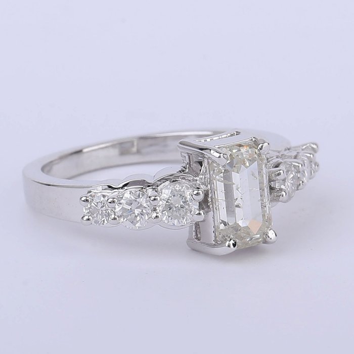 Ring - 14 karat Hvidguld -  1.67ct. tw. Diamant (Natur) - Diamant - Solitaire diamantring