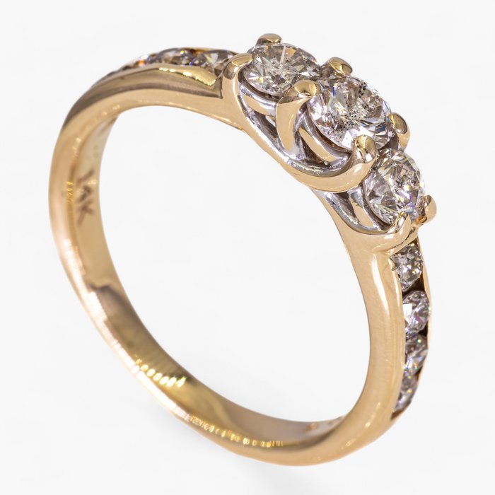 Ingen mindstepris - Ring - 14 karat Gulguld, 0,90 ct diamanter - IGI certificeret -  0.90ct. tw. Diamant (Natur)