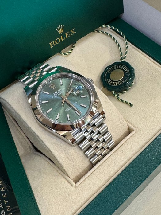 Rolex - Oyster Perpetual Datejust 41 'Mint Green Dial' - 126300 - Mænd - 2020+