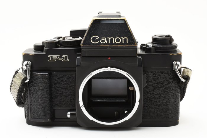 Canon New F-1 with AE-Finder Reflekskamera med enkelt linse (SLR)